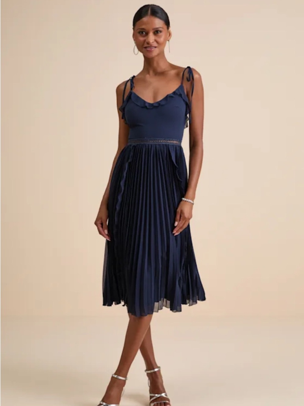 Lulus Dress Never A Dull Moment Navy Tie-Strap Pleated Midi Women’s Size XS NWT